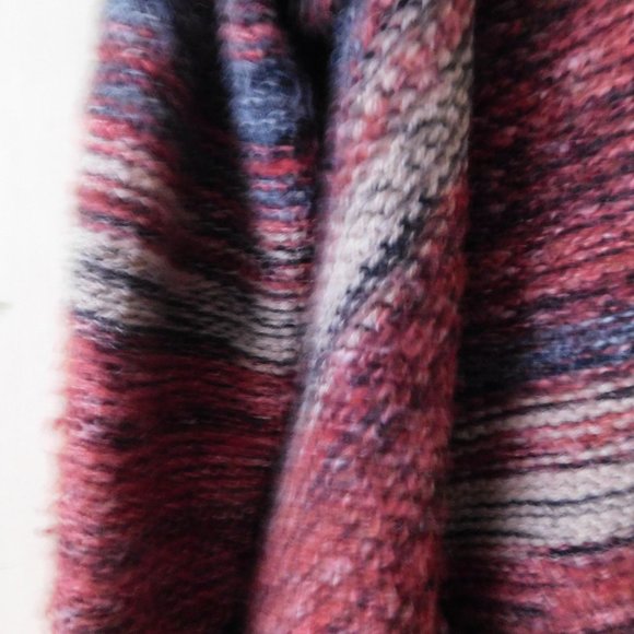 🦅 American Eagle Fall Knit - Picture 6 of 9